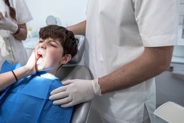 Best Urgent Dental Care for Toothache in Mcdonald, OH