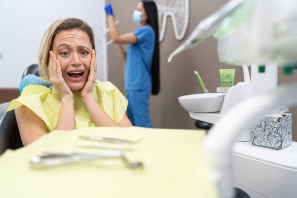 Best Emergency Dentist for Knocked-Out Tooth in Mcdonald, OH